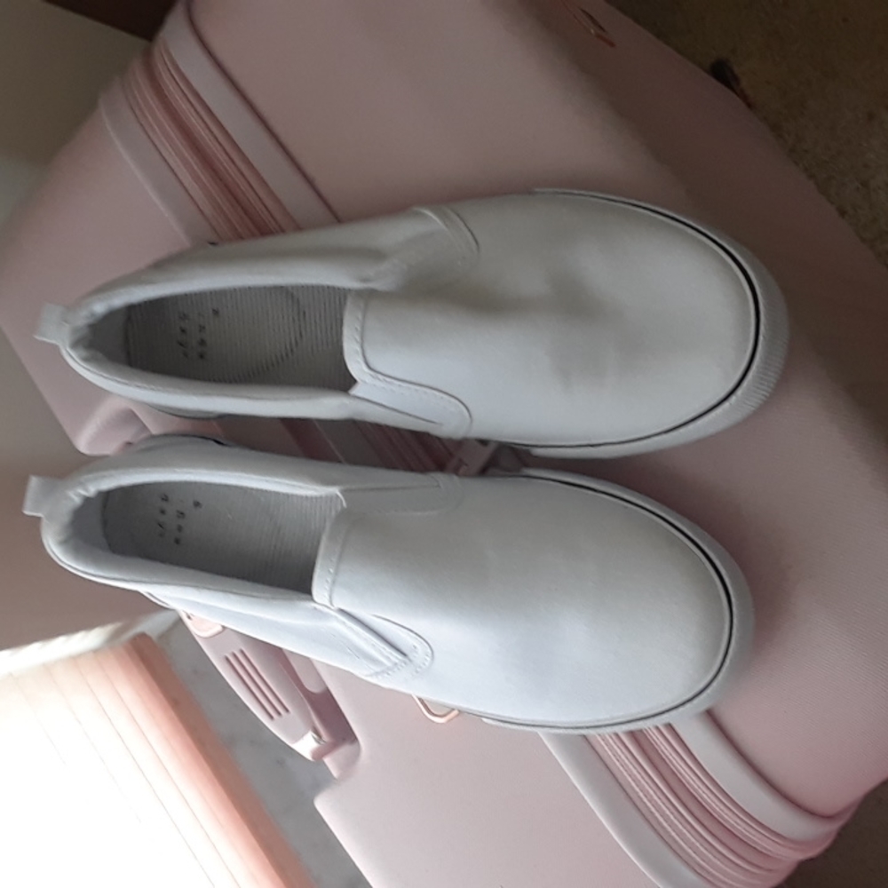 Boat sneakers